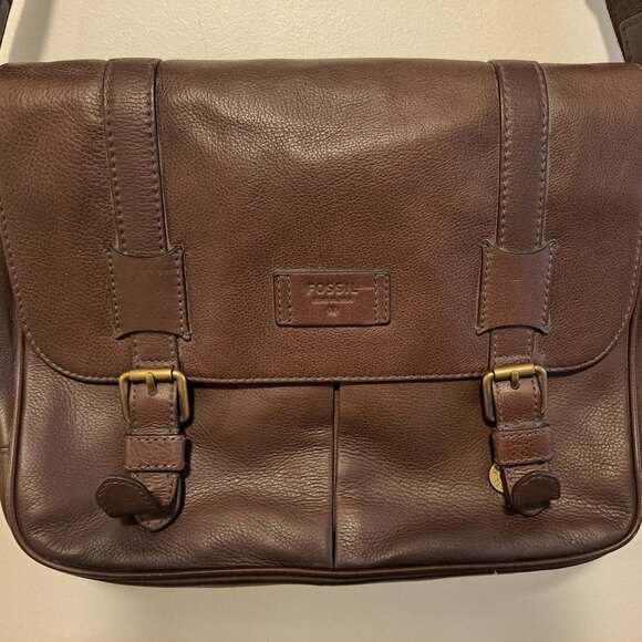 Mens Fossil Messenger Bag - Picture 1 of 8